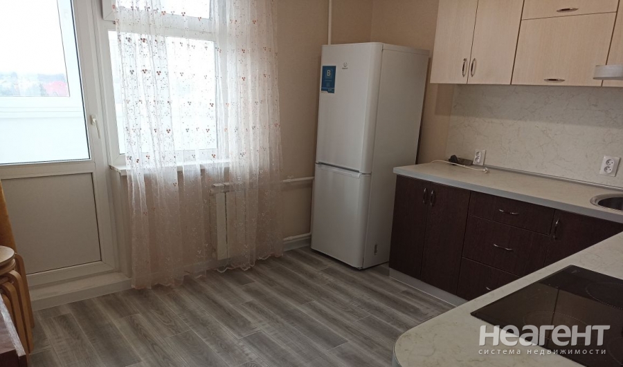 Сдается 1-комнатная квартира, 38,2 м²