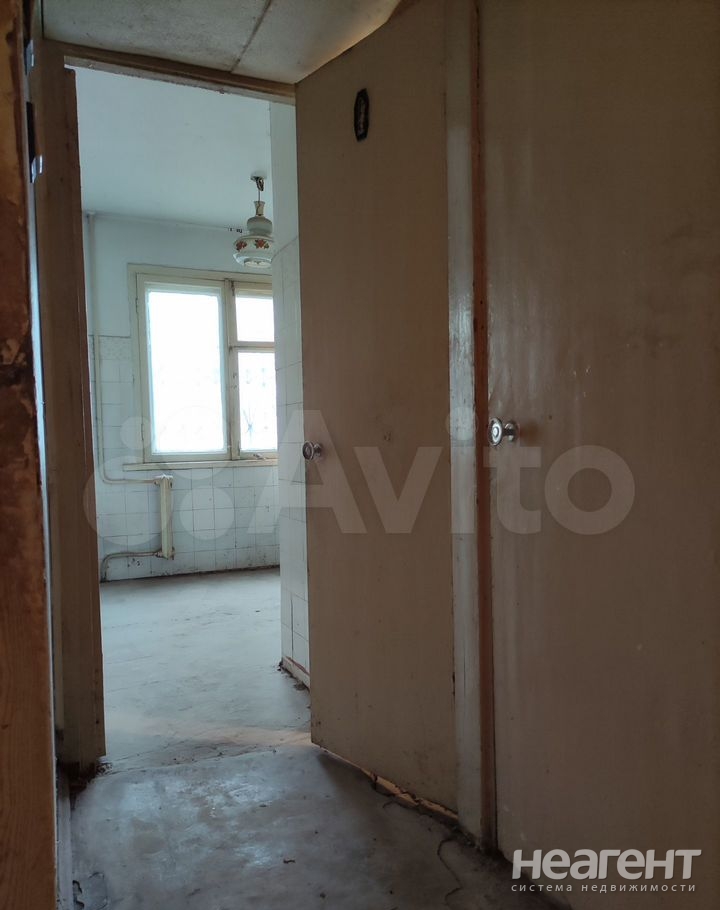 Продается 3-х комнатная квартира, 47 м²