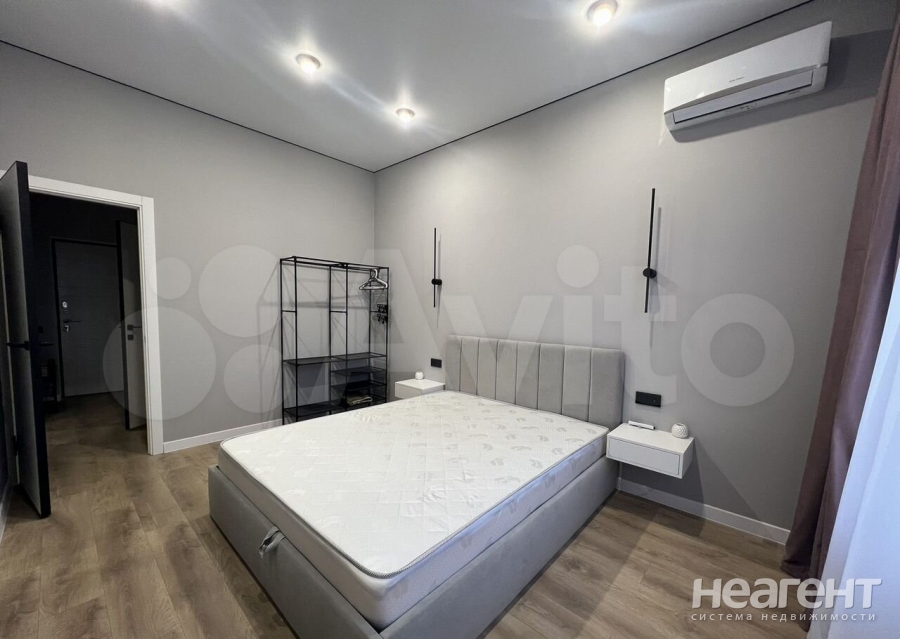 Продается 1-комнатная квартира, 43,4 м²