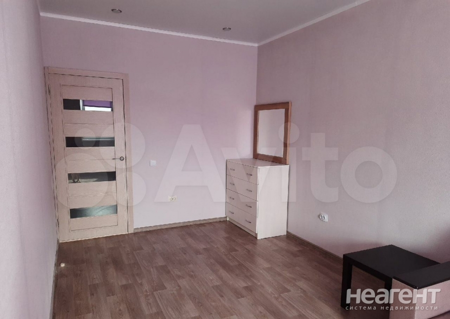 Продается 2-х комнатная квартира, 64,2 м²