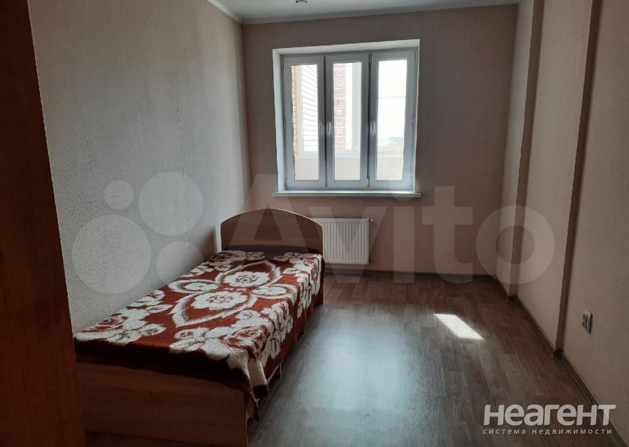 Продается 2-х комнатная квартира, 64,2 м²