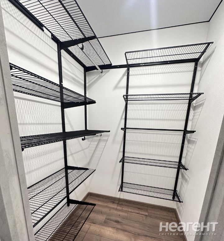 Сдается 1-комнатная квартира, 42 м²