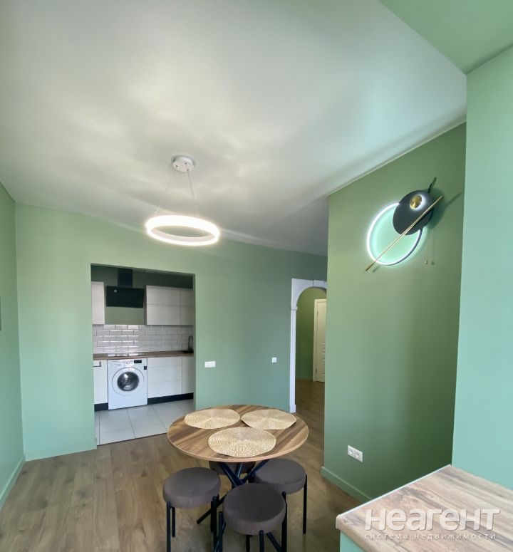 Сдается 2-х комнатная квартира, 60 м²