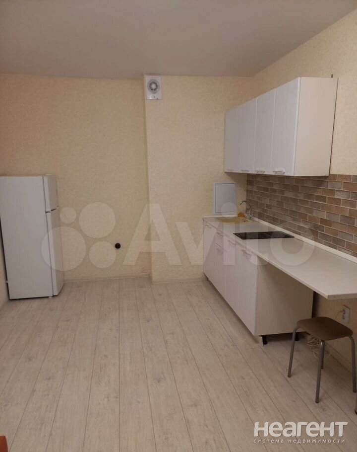 Сдается 1-комнатная квартира, 28 м²