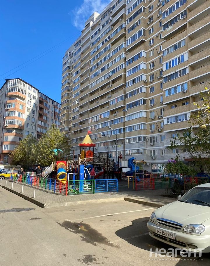 Продается 1-комнатная квартира, 39,2 м²