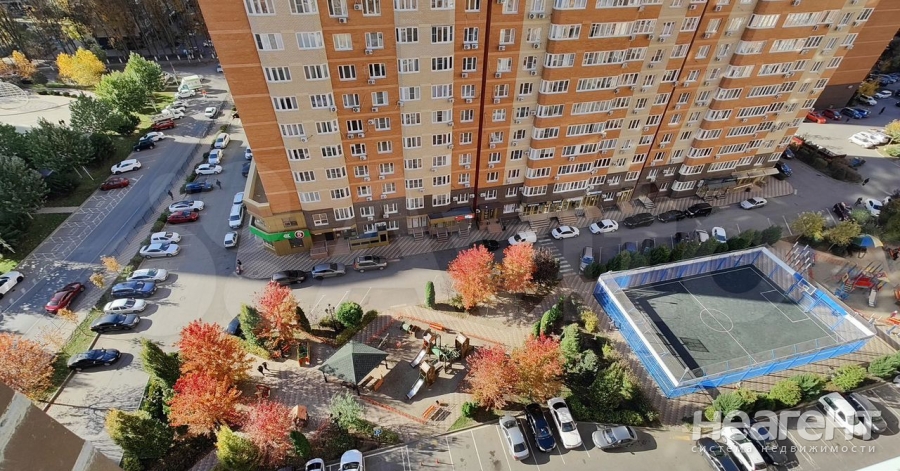 Продается 1-комнатная квартира, 42,1 м²