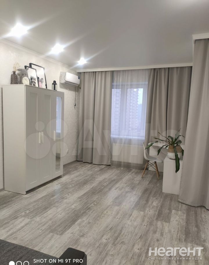 Продается 1-комнатная квартира, 42,1 м²