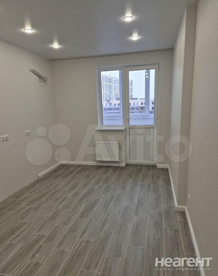 Продается 1-комнатная квартира, 39 м²