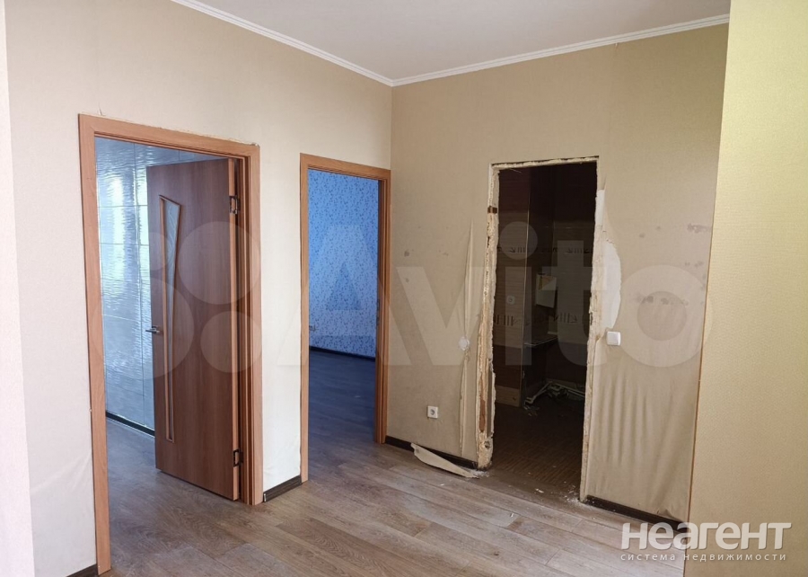 Продается 3-х комнатная квартира, 77 м²