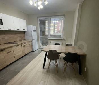 Сдается 2-х комнатная квартира, 61 м²