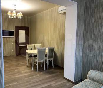 Сдается 2-х комнатная квартира, 75 м²
