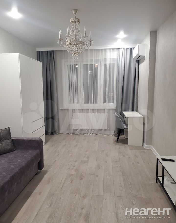 Сдается 2-х комнатная квартира, 65 м²