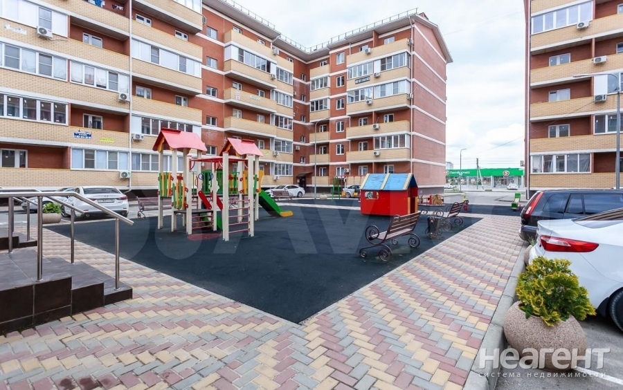 Продается 1-комнатная квартира, 27,8 м²