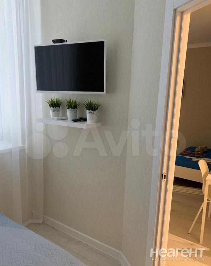 Продается 1-комнатная квартира, 28 м²