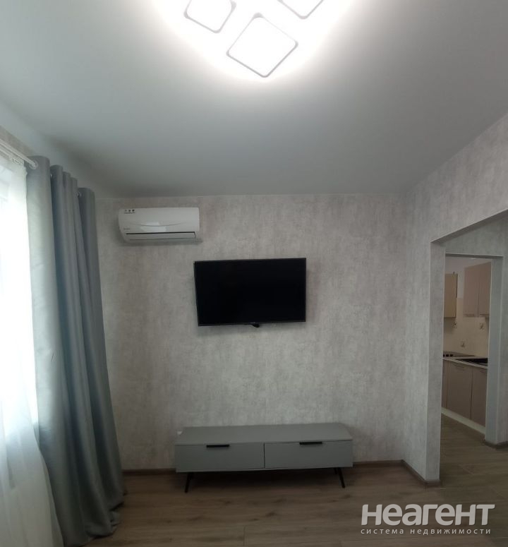 Сдается 1-комнатная квартира, 32 м²