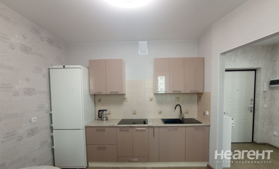 Сдается 1-комнатная квартира, 32 м²