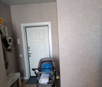 Продается 1-комнатная квартира, 71 м²