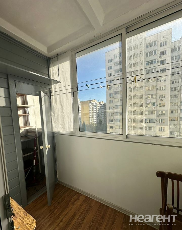 Сдается 1-комнатная квартира, 38,2 м²