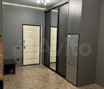 Продается 1-комнатная квартира, 45 м²