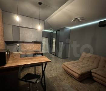 Продается 1-комнатная квартира, 45 м²