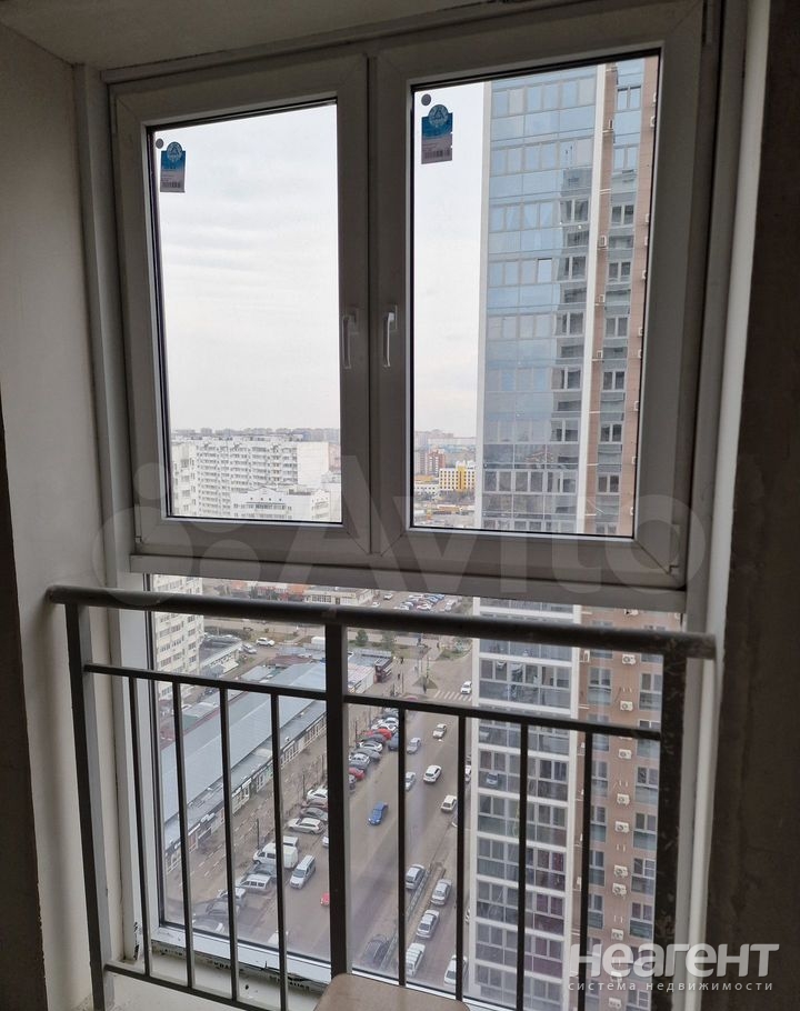 Продается 2-х комнатная квартира, 77 м²