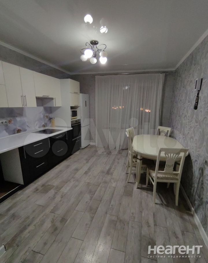 Продается 2-х комнатная квартира, 66 м²