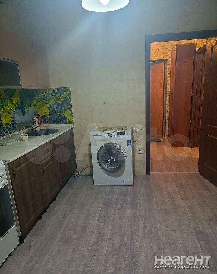 Продается 1-комнатная квартира, 30 м²