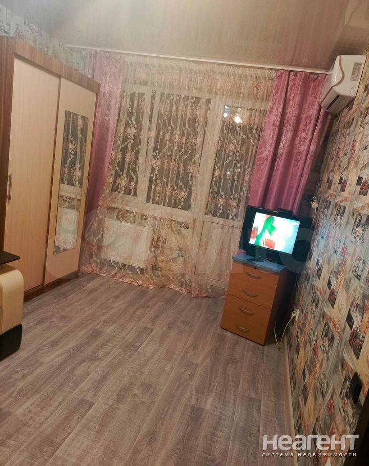 Продается 1-комнатная квартира, 30 м²