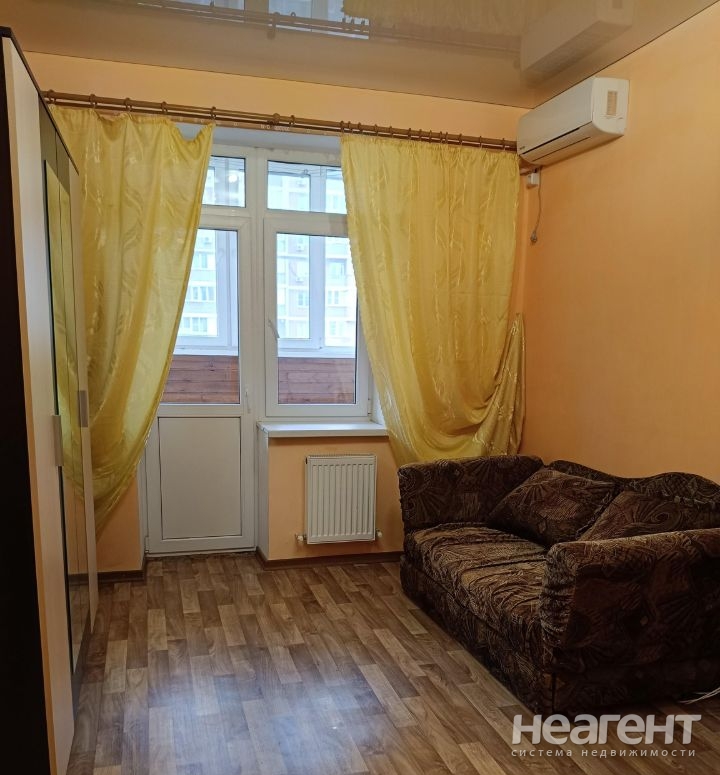 Сдается 1-комнатная квартира, 45 м²