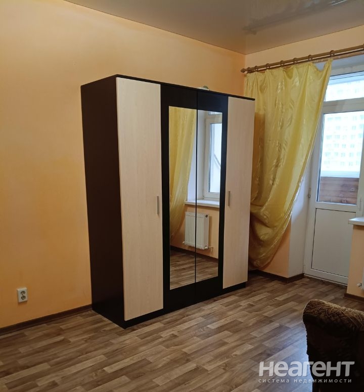 Сдается 1-комнатная квартира, 45 м²