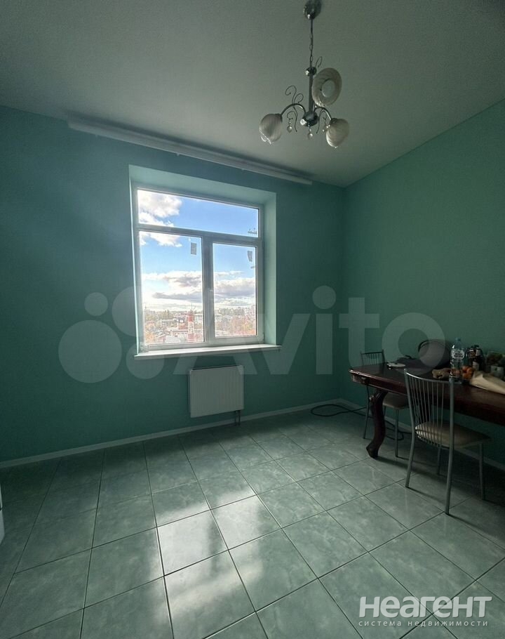 Продается 2-х комнатная квартира, 80 м²