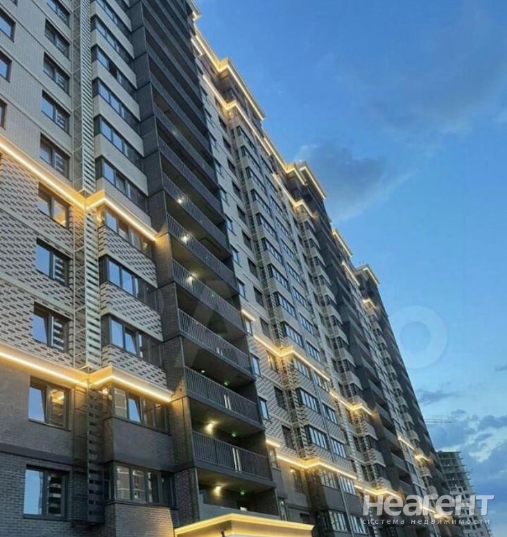 Сдается 1-комнатная квартира, 38 м²