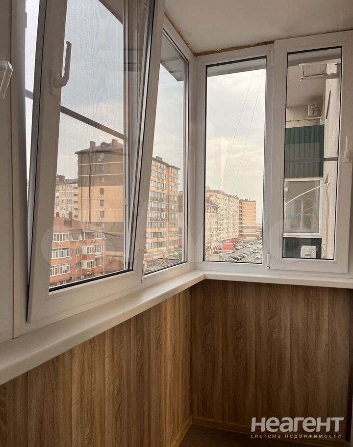 Продается 1-комнатная квартира, 37 м²