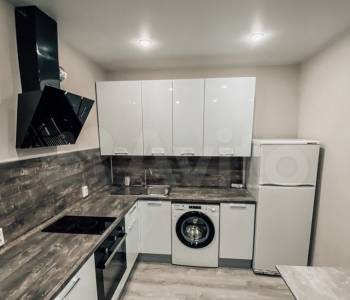 Сдается 1-комнатная квартира, 40,7 м²