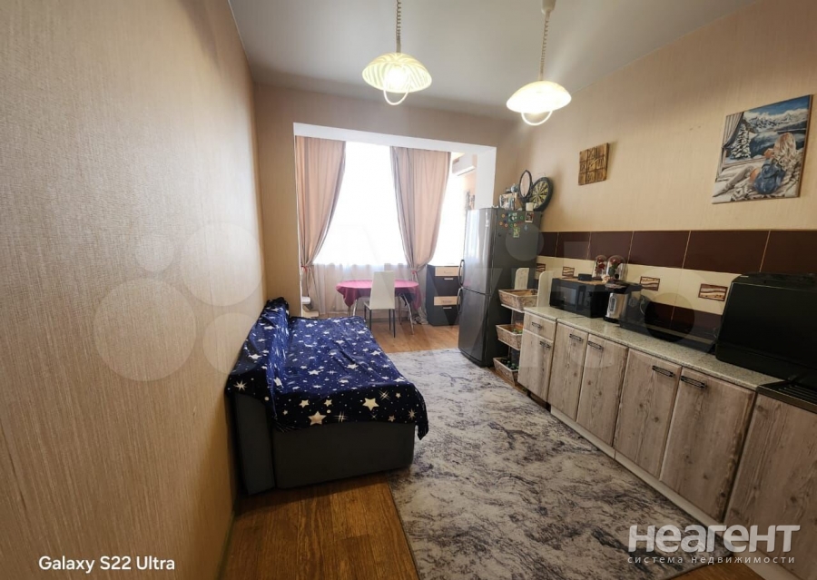 Продается 1-комнатная квартира, 38 м²