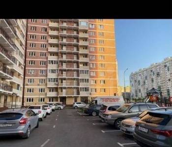 Продается 1-комнатная квартира, 39 м²