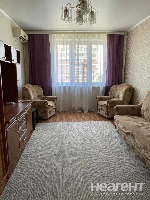 Сдается 1-комнатная квартира, 41 м²