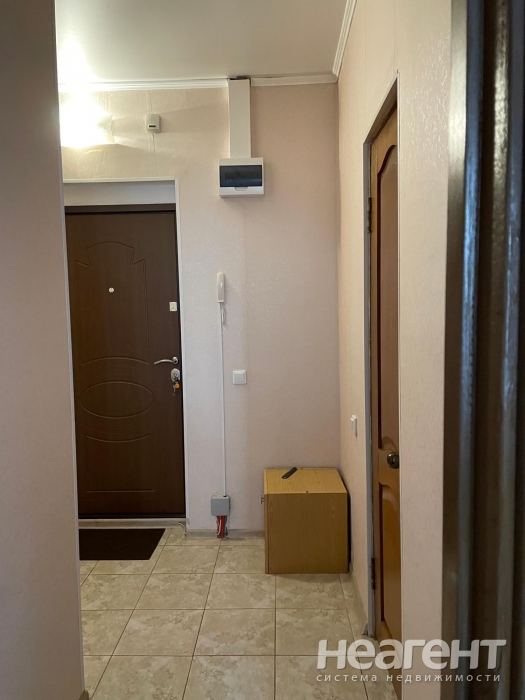 Сдается 1-комнатная квартира, 41 м²