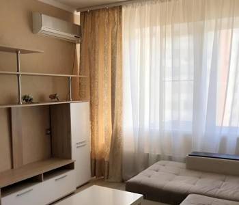 Сдается 1-комнатная квартира, 40 м²