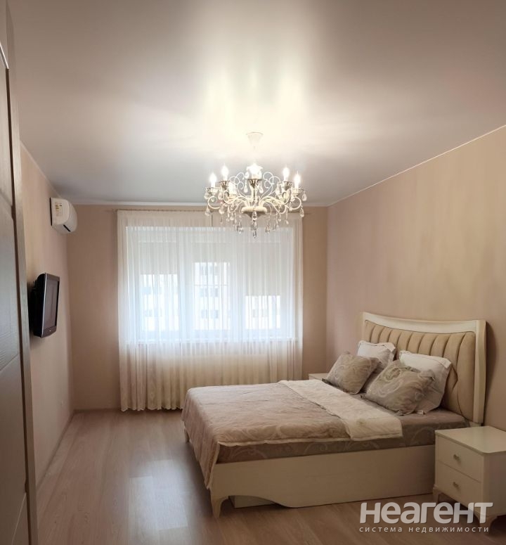 Сдается 2-х комнатная квартира, 66 м²