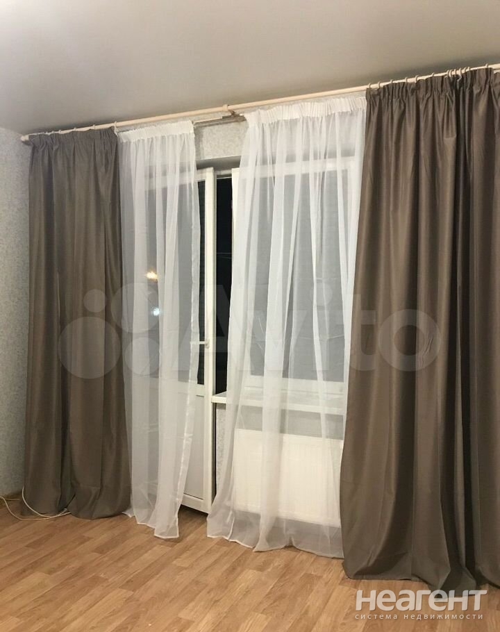 Продается 1-комнатная квартира, 35 м²