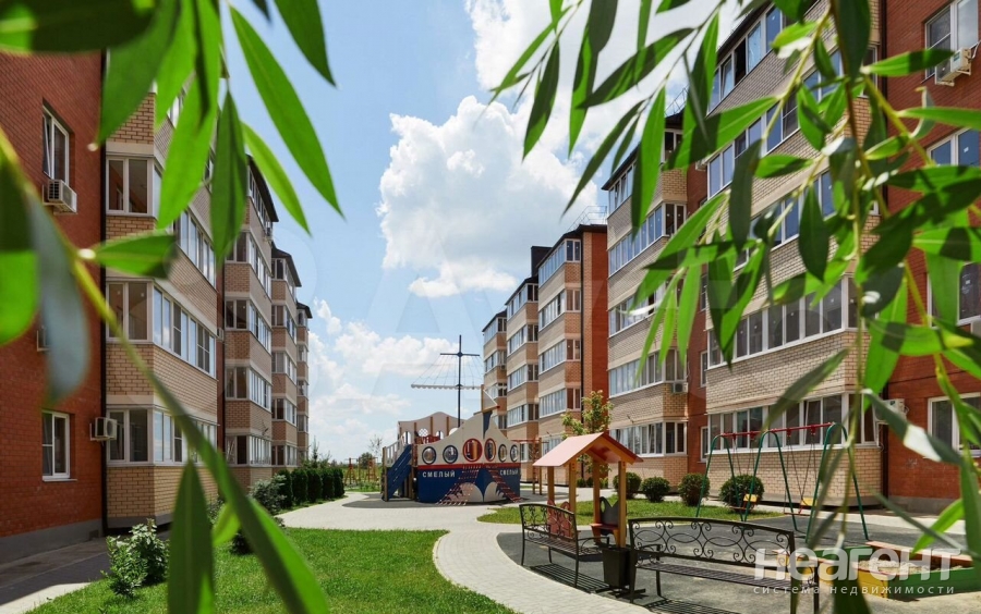 Продается 1-комнатная квартира, 29,8 м²