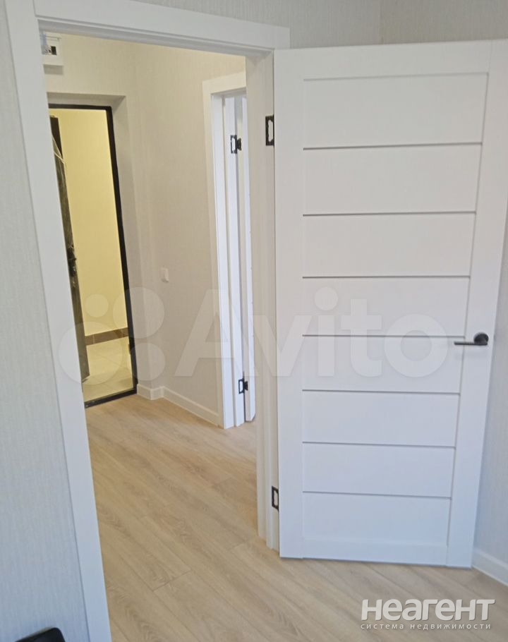 Продается 1-комнатная квартира, 29,8 м²