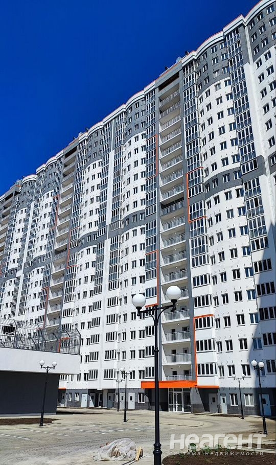 Продается 2-х комнатная квартира, 71,7 м²