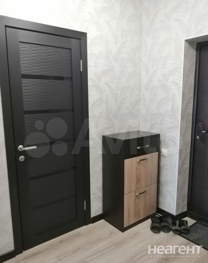 Сдается 1-комнатная квартира, 45 м²