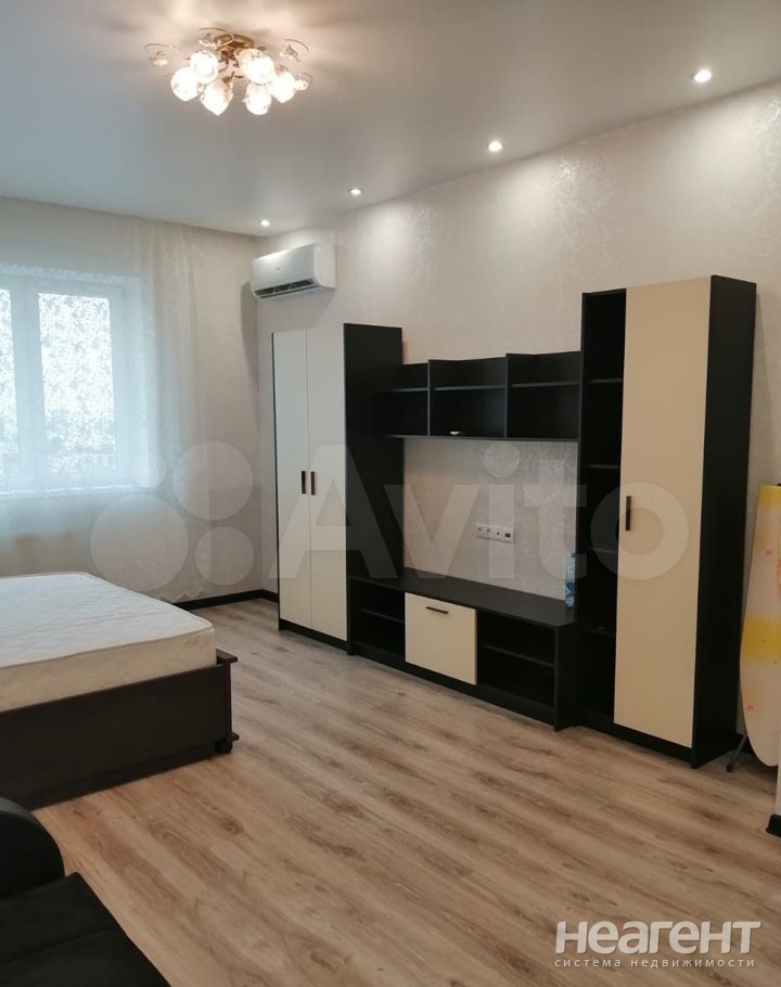 Сдается 1-комнатная квартира, 45 м²