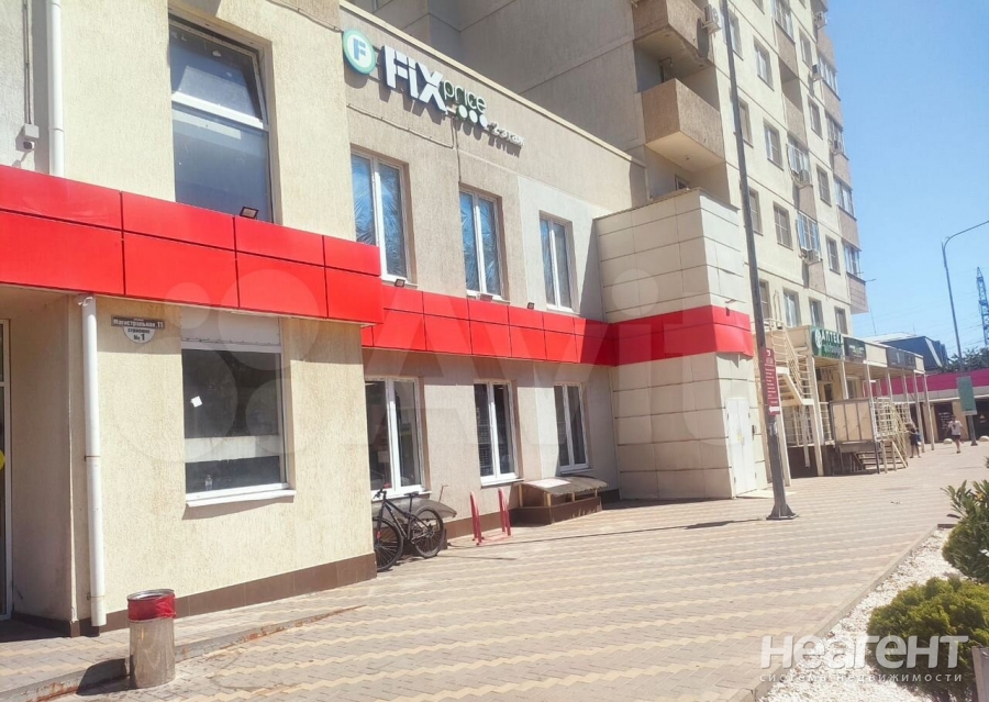 Продается 1-комнатная квартира, 48 м²