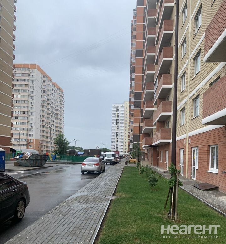 Продается 2-х комнатная квартира, 74 м²