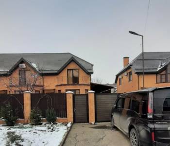 Продается Многокомнатная квартира, 104,9 м²