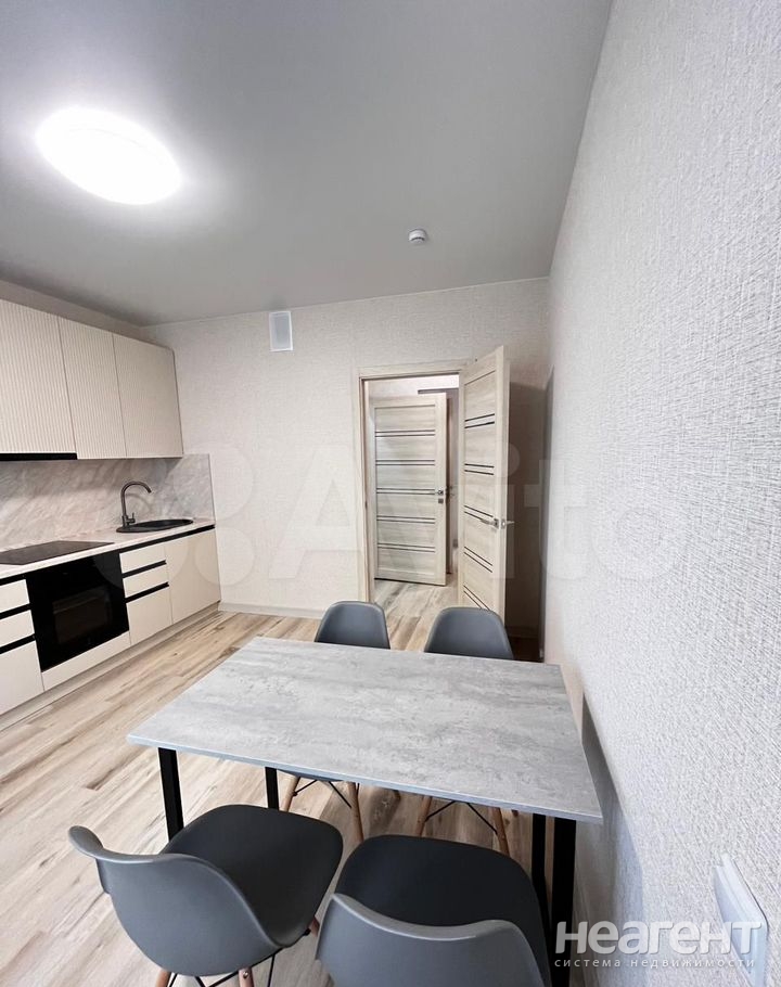 Сдается 2-х комнатная квартира, 64,5 м²